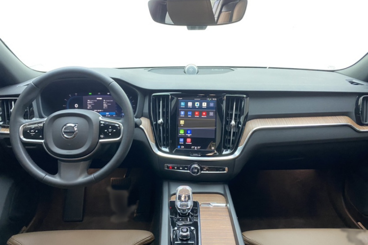 沃尔沃S60 2024款 B4 智远豪华版中控内饰7001