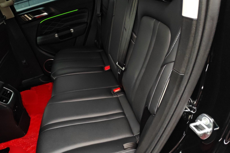 坦克300 2024款 2.0T 征服者中控内饰21