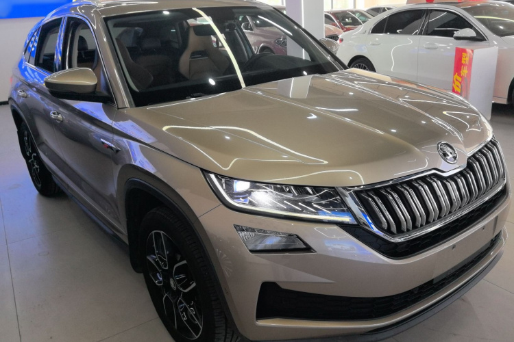 斯柯达 柯迪亚克GT 2019款 TSI330 两驱豪华版 国VI车身外观3