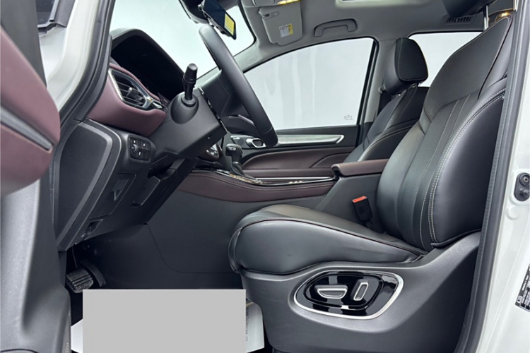 广汽传祺 传祺M6 2023款 PRO 270T DCT豪华版中控内饰7006