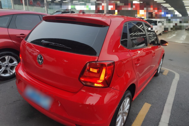 大众 Polo 2016款 1.6L 自动舒适型车身外观7
