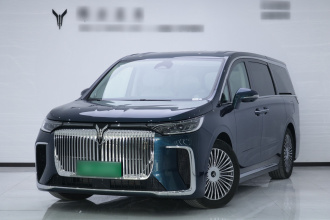 岚图汽车 岚图梦想家 2025款 PHEV 四驱旗舰鲲鹏版