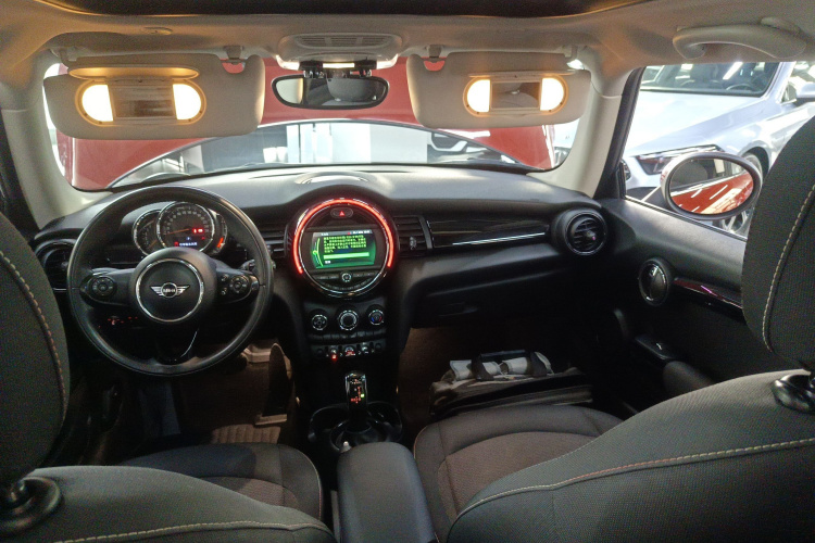 MINI 2018款 1.5T ONE PLUS中控内饰12