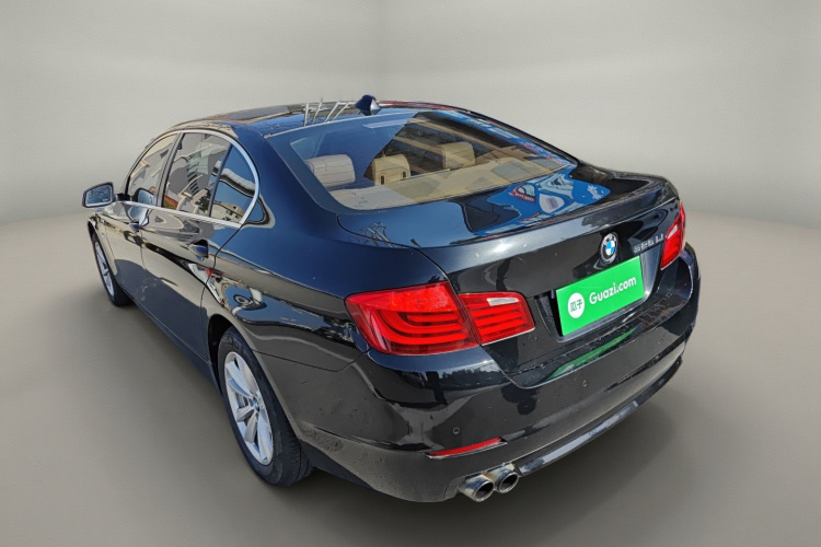 宝马5系 2013款 525Li 豪华型车身外观5