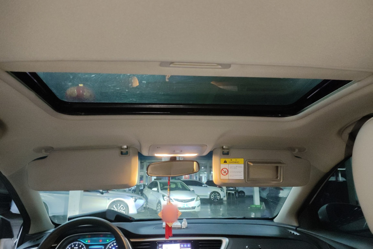 别克 英朗 2021款 典范 1.5L 自动精英型中控内饰22