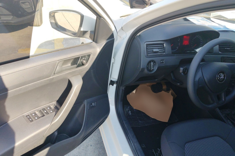 大众 桑塔纳 2021款 1.5L 自动风尚版中控内饰7003