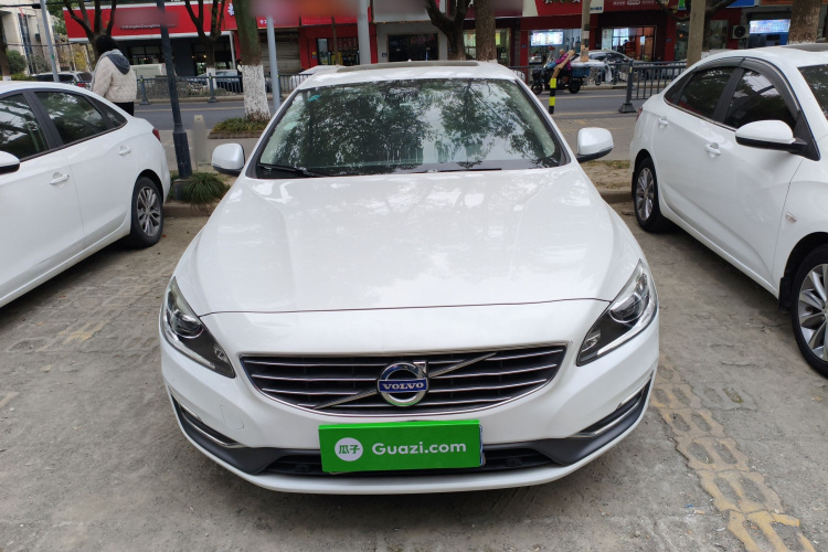 沃尔沃S60 2017款 S60L T4 智远版车身外观6001