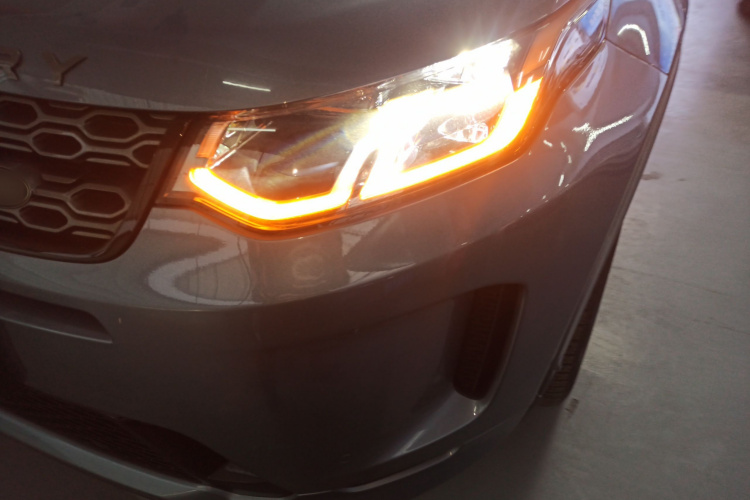 路虎 发现运动版 2021款 249PS R-Dynamic SE 性能科技版 7座局部细节36