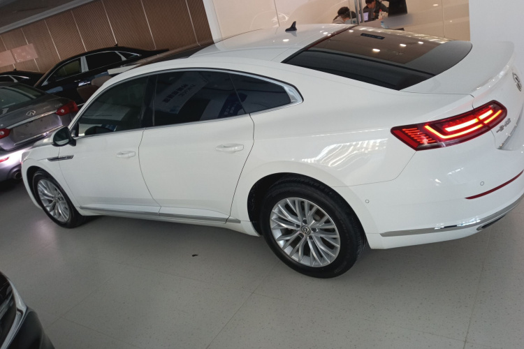 一汽-大众CC 2019款 330TSI 魅颜版 国VI车身外观6003