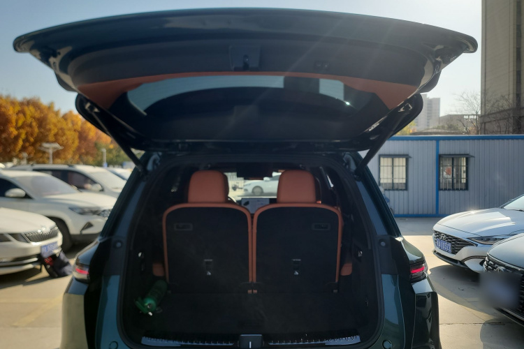 理想汽车 理想L9 2022款 Max机舱底盘23