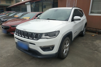 Jeep 指南者 2017款 200T 自动家享版