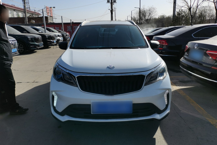 睿蓝汽车X3 PRO 2022款 1.5L CVT小飒车身外观2