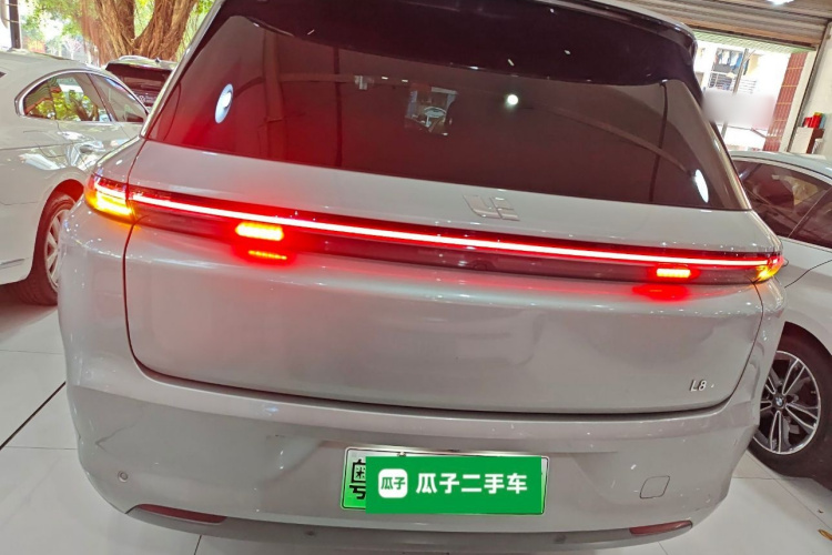 理想汽车 理想L8 2023款 Air车身外观6