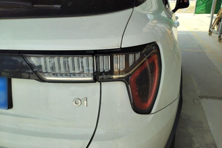 领克01 2017款 2.0T 两驱型Pro版车身外观6006