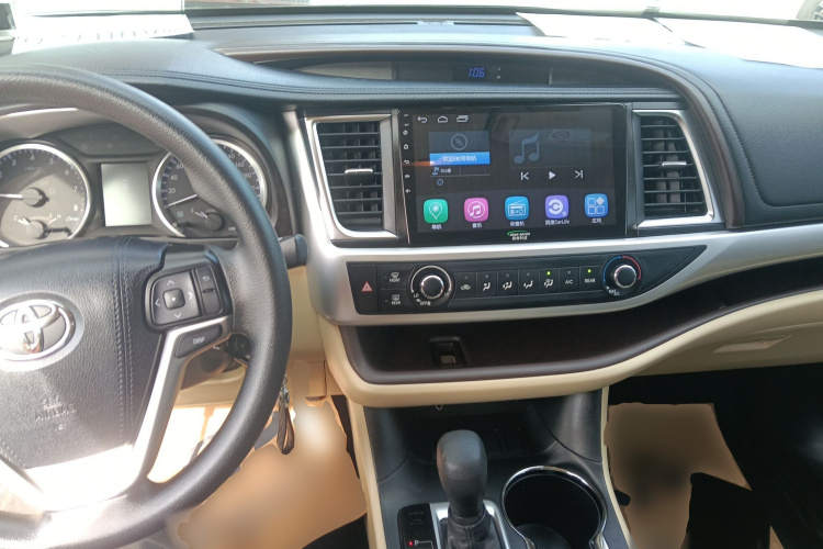 丰田 汉兰达 2018款 2.0T 两驱精英版 7座 国VI中控内饰12