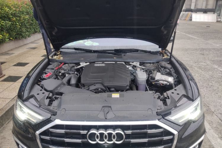 奥迪A6L 2024款 45 TFSI 臻选动感型局部细节24
