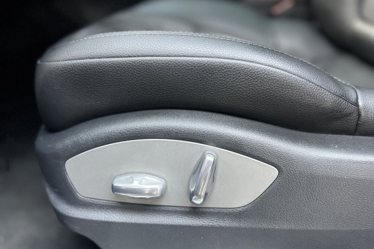 保时捷 2014款 Macan 2.0T中控内饰7002