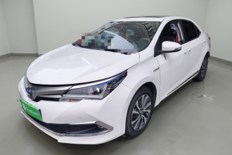 丰田 卡罗拉 2017款 改款双擎 1.8L E-CVT精英版