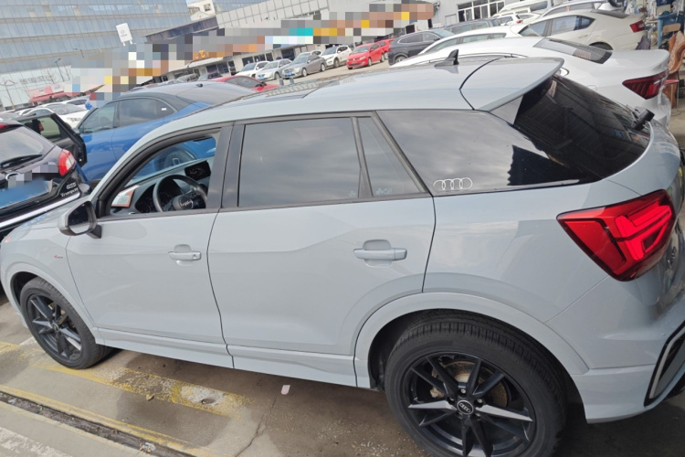 奥迪Q2L 2022款 35 TFSI 进取动感型车身外观6003