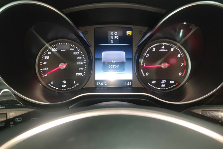 奔驰V级 2016款 V 260 领航版局部细节14