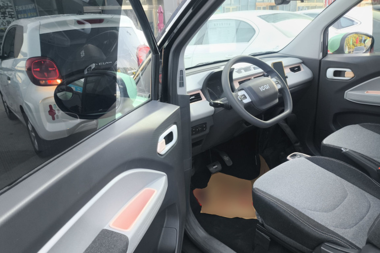 奇瑞 QQ冰淇淋 2022款 170km 圣代 磷酸铁锂中控内饰7003