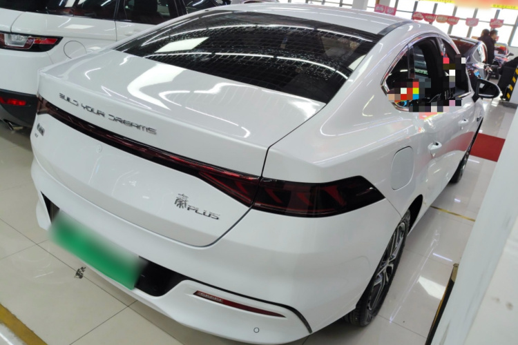 比亚迪 秦PLUS 2021款 EV 500KM 豪华型车身外观7
