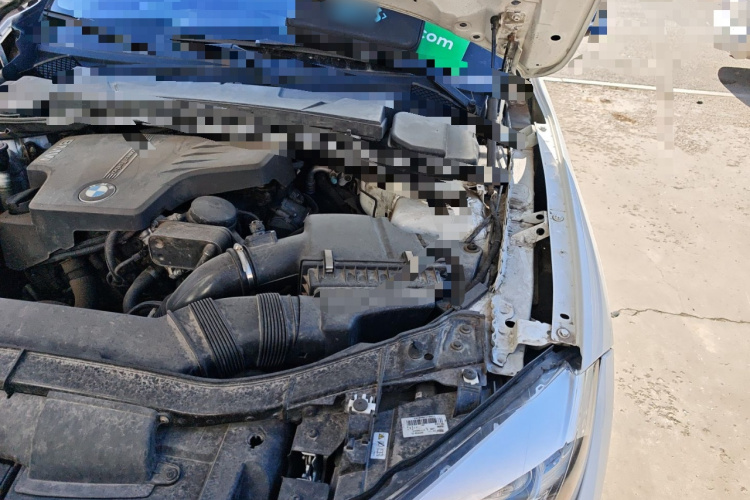 宝马X1 2014款 sDrive18i 时尚型局部细节9007