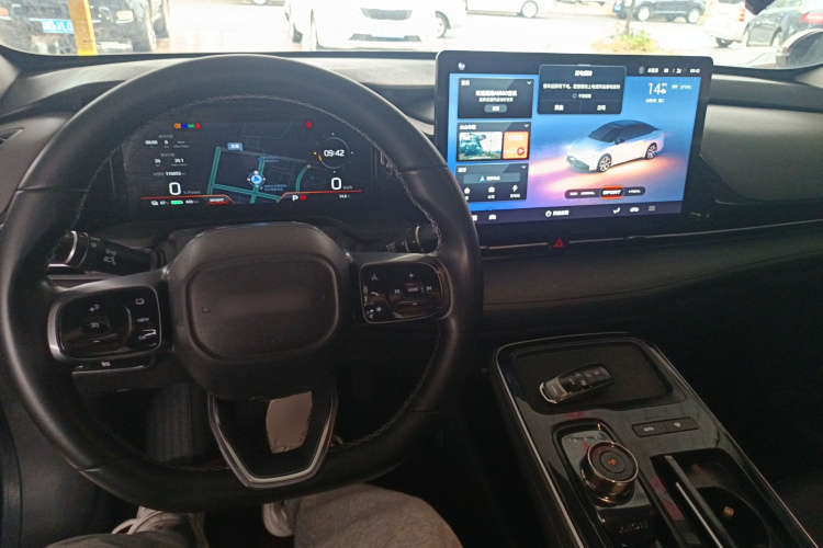 埃安 AION S Plus 2023款 70 乐享版 磷酸铁锂中控内饰12