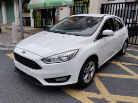 福特 福克斯 2015款 两厢 1.6L 自动舒适型