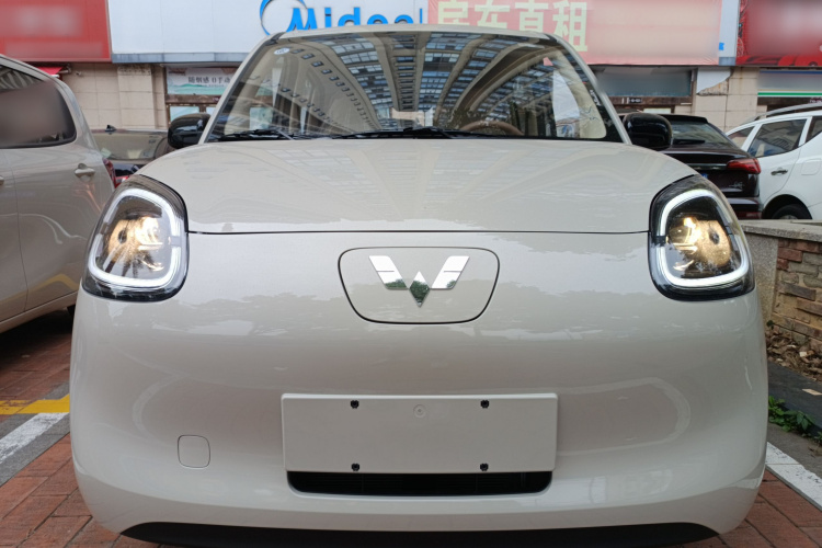 五菱汽车 宏光MINIEV 2025款 四门版 进阶款车身外观2