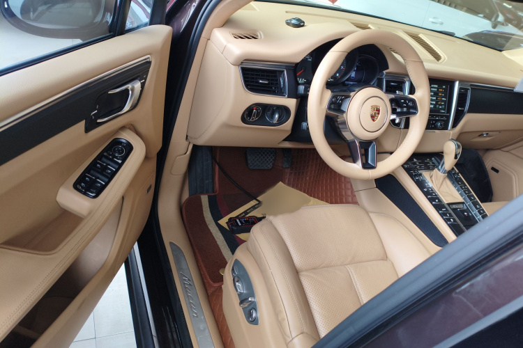 保时捷 2014款 Macan 2.0T中控内饰20