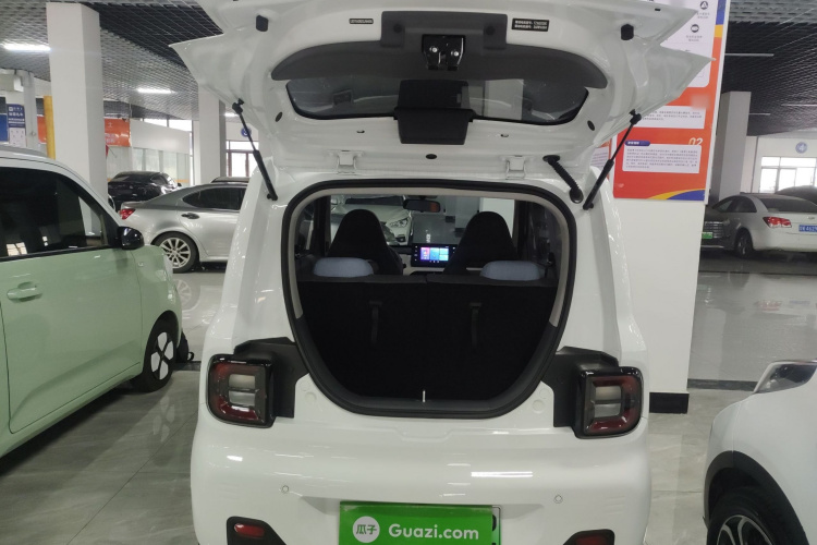 吉利银河 2024款 熊猫mini 200km 耐力熊机舱底盘23