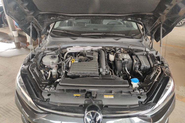 大众 2024款 凌渡L 200TSI DSG潮辣版局部细节24