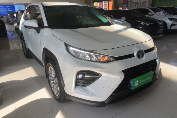 丰田 威兰达 2023款 2.0L CVT两驱领先版车身外观3