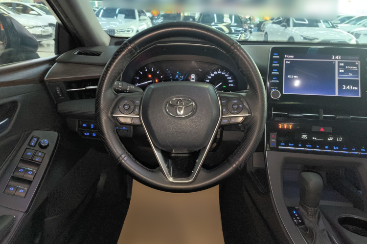 丰田 亚洲龙 2019款 2.0L 进取版 国VI中控内饰13