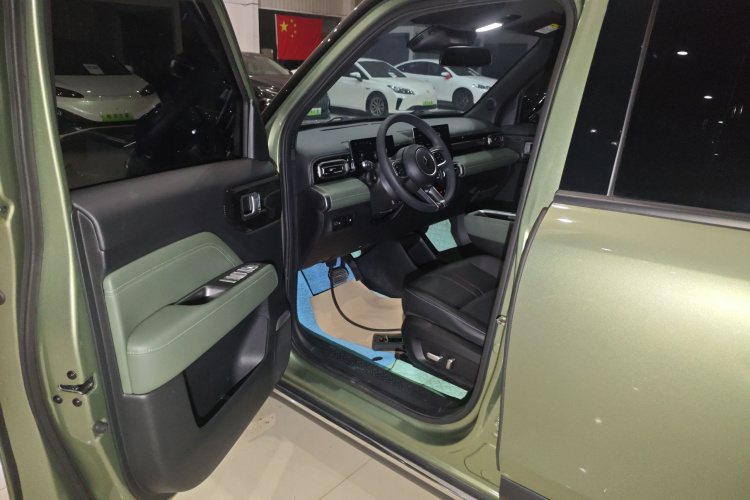 宝骏悦也Plus 2024款 智尊版 4座中控内饰20