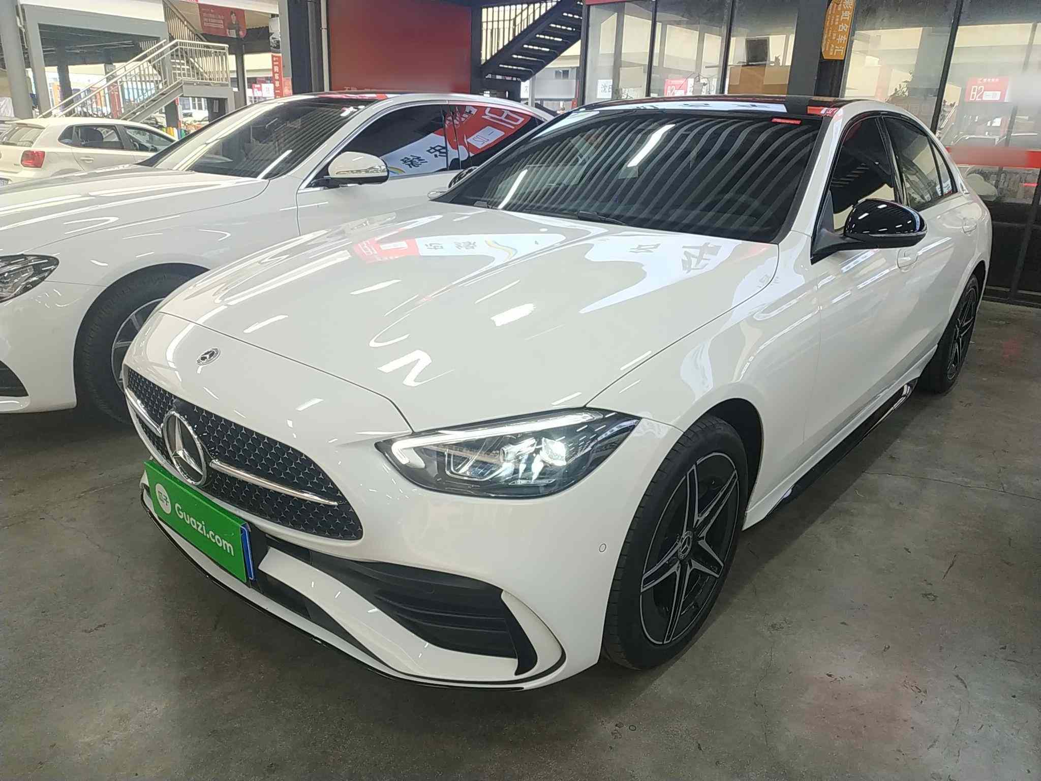 奔驰C级 2025款 改款 C 260 L 皓夜运动版(2)
