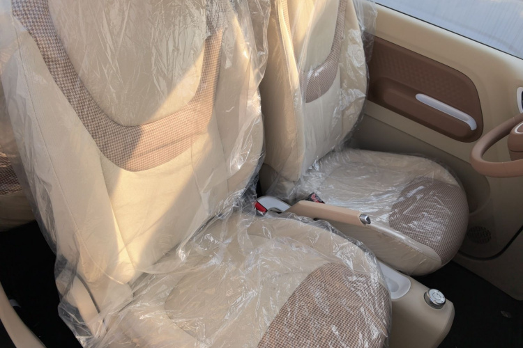 五菱汽车 宏光MINIEV 2024款 第三代 215km 青春版局部细节41