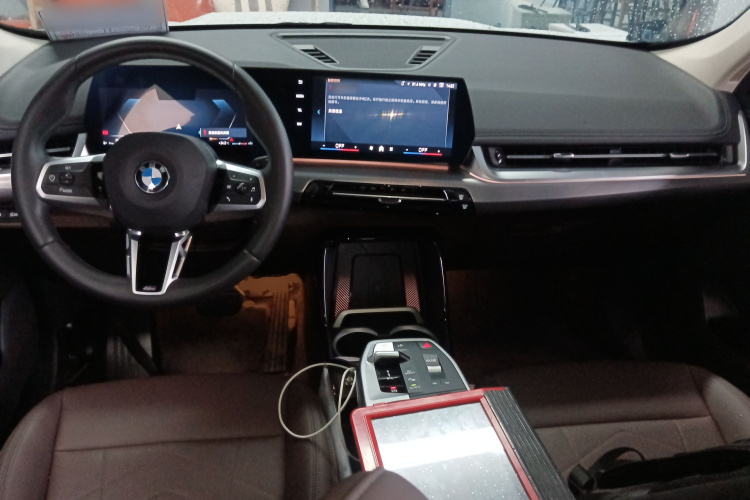 宝马X1 2024款 sDrive25Li M运动套装中控内饰12