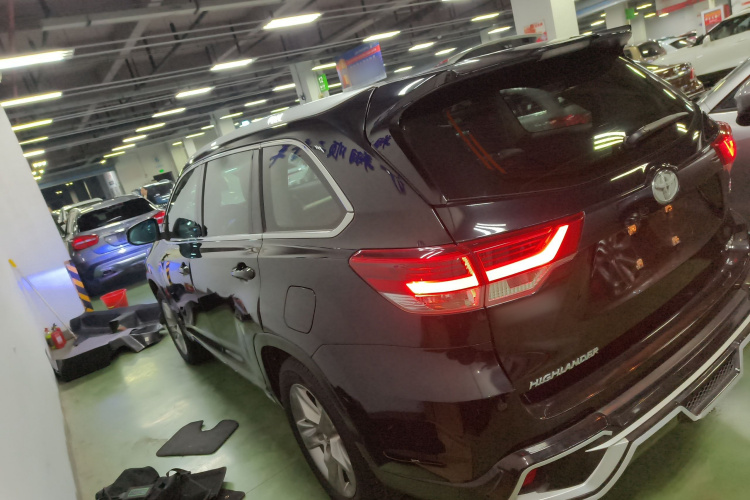 丰田 汉兰达 2018款  2.0T 两驱豪华版 7座 国VI车身外观6003