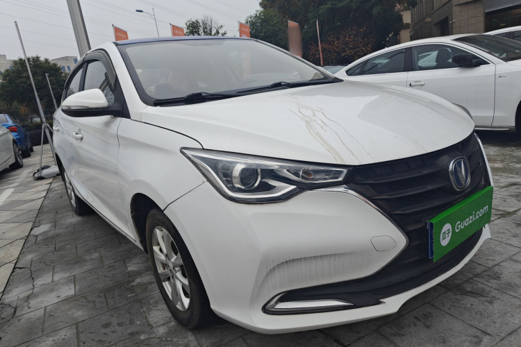 长安 悦翔 2019款 1.5L DCT 联动云版车身外观3