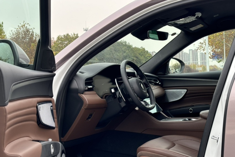 玛莎拉蒂 Grecale格雷嘉 2023款 2.0T GT中控内饰7001