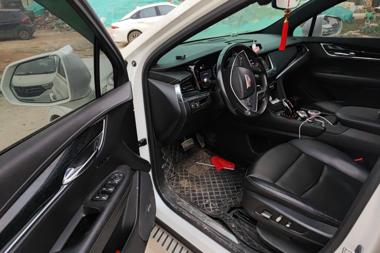 凯迪拉克XT5 2020款 28T 四驱技术型中控内饰20