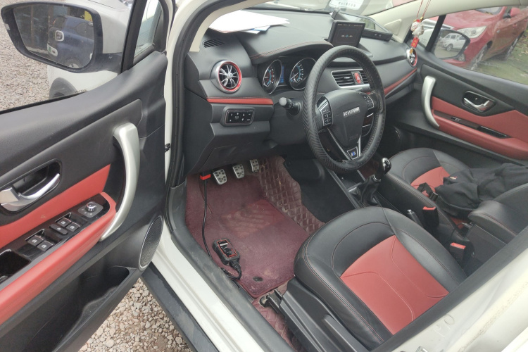 哈弗H1 2016款 改款 蓝标 1.5L 手动豪华型中控内饰20