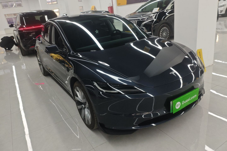 特斯拉 Model 3 2025款 后轮驱动版车身外观6002
