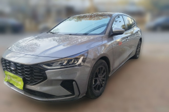 福特 福克斯 2022款 两厢 EcoBoost 180 自动竞速版