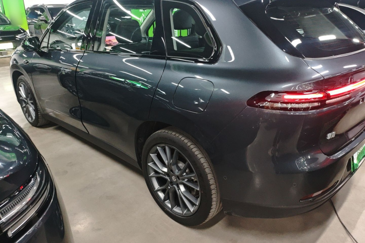 零跑汽车 零跑C10 2024款 210激光雷达版车身外观4