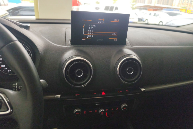 奥迪A3 2014款 Sportback 35 TFSI 自动舒适型局部细节16