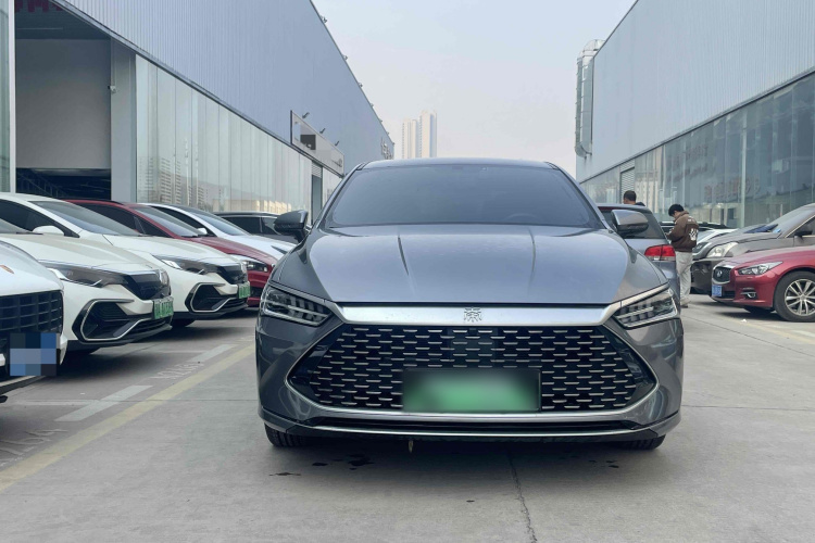 比亚迪 秦PLUS 2021款 DM-i 55KM 旗舰型车身外观6004