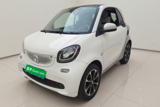 smart fortwo 2015款 1.0L 52千瓦硬顶激情版